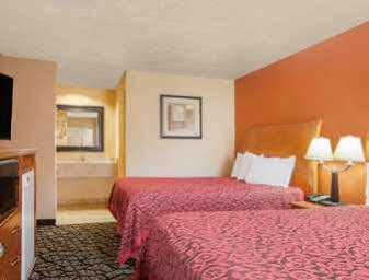 Days Inn By Wyndham Centerville Екстер'єр фото